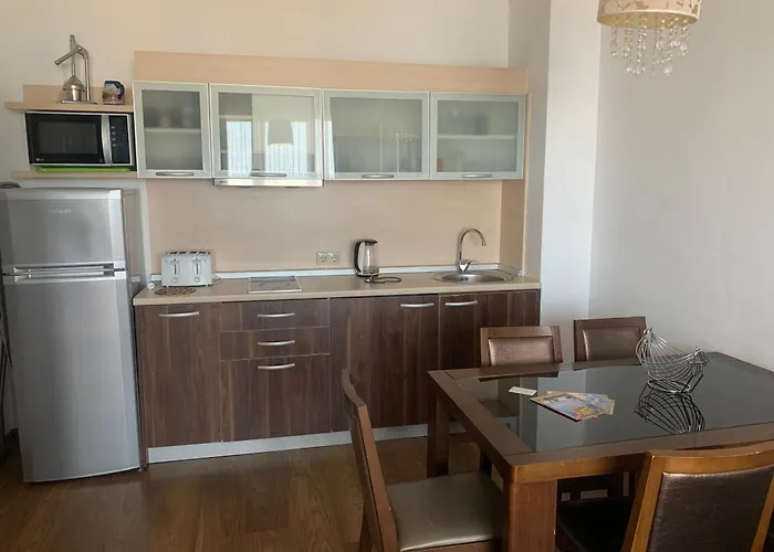 Golden Sands Rentals Apartments