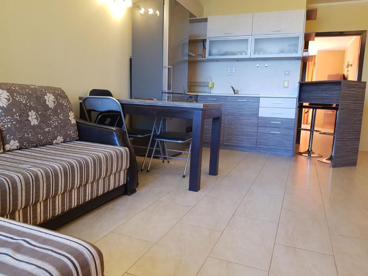 Golden Sands Rentals Apartments * Golden Sands
