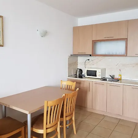 Golden Sands Rentals Apartments Exterior foto
