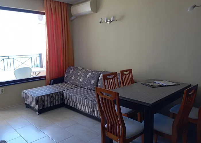 Golden Sands Rentals Apartments