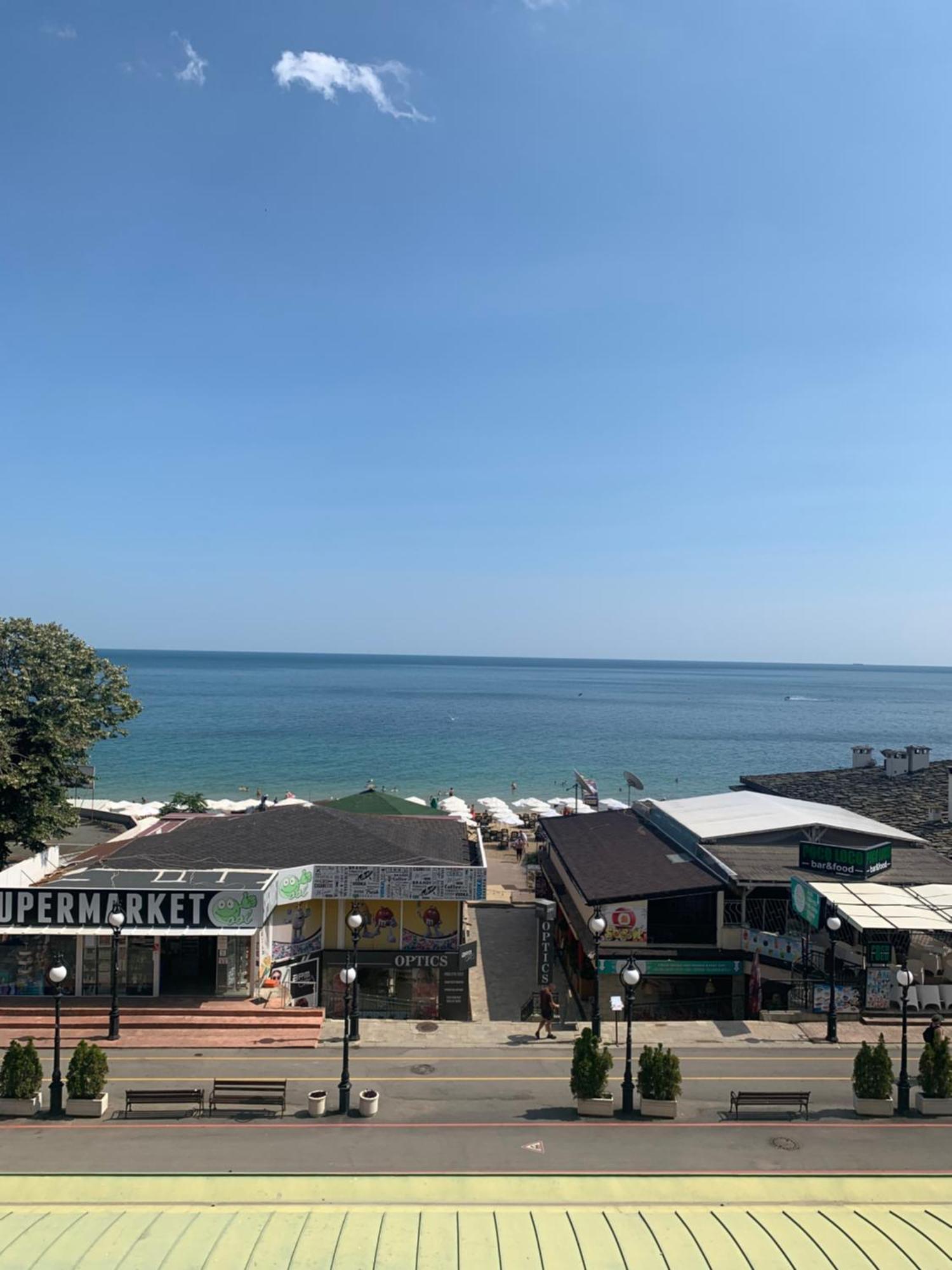 Golden Sands Rentals Apartments *