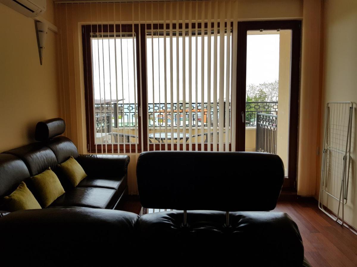 Golden Sands Rentals Apartments *